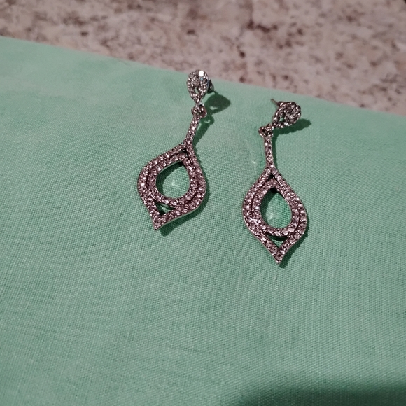 Beautiful earrings NEW - Picture 6 of 10